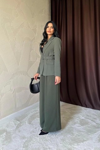 Haki Cep Kapaklı Ve Kemerli Ceket Haki