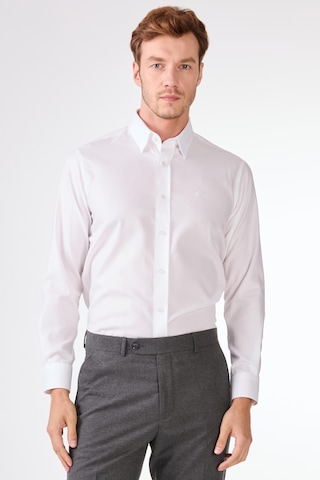 Beyaz Düz Uzun Kol Regular Fit Erkek Gömlek Beyaz