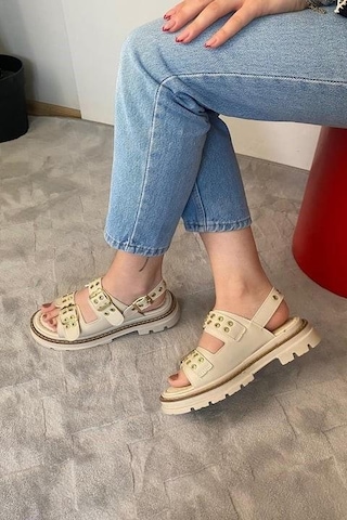 Asmi Shoes Kadın Simya Krem Çift Bantlı Kapsül Detaylı Kalın Taban Ortopedik Sandalet Krem Krem