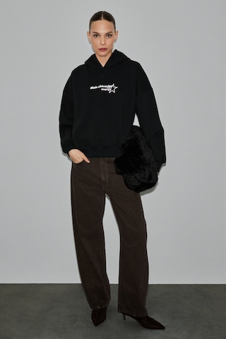 Grımelange Teraly Kadın Organik Pamuklu Polarlı Kumaşlı Baskı Detaylı Siyah Sweatshirt Siyah