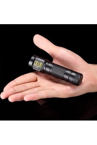 Nitecore Ec2 320 Lumen El Feneri Siyah