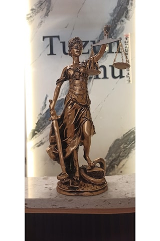 Themis Adalet Tanrıçası Biblosu