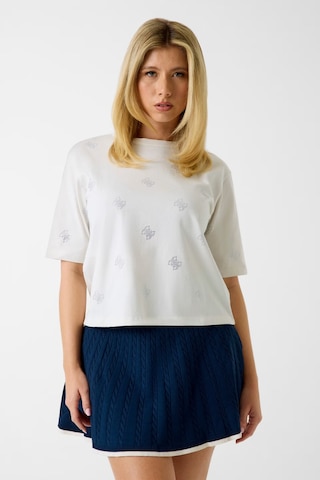 Guess Silvy Aktif Boxy Fit Kadın T-shirt V6gı18k2985 Beyaz