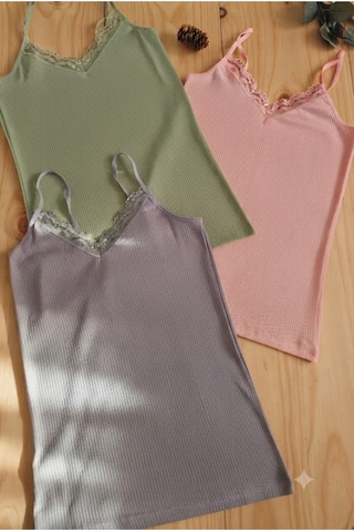 Demirsa Boutique Dantelli İp Askılı Fitilli Ribana Kadın Atlet 3'lü Set Pembe, Mavi Ve Yeşil Renk Pembe-mavi-yeşil