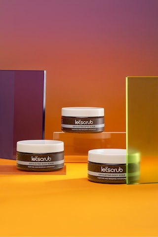 Besleyici, Yenileyici Ve Aydınlatıcı Peeling Seti - Body Scrub, Enzyme Peeling Powder, Lip Scrub