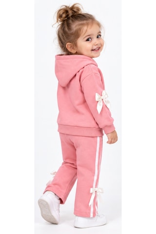 İrem Kız Çocuk Love Yazılı Kapüşonlu Kurdele Detaylı Geniş Paça Model Pembe Renk Eşofman Takımı