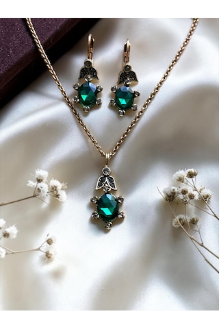Oval Kristal Taşlı Kolye Ve Küpe Seti Yeşil