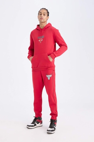 DeFactoFit NBA Chicago Bulls Kalın Jogger Eşofman Altı Standart Fit Cepli Beli Bağcıklı D6564AX25SPBR244