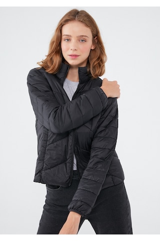 Mavi - Dik Yaka Siyah Şişme Mont 110698-900