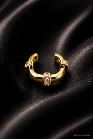 Gold Taşlı Çelik Kıkırdak Küpe Earcuff Altın