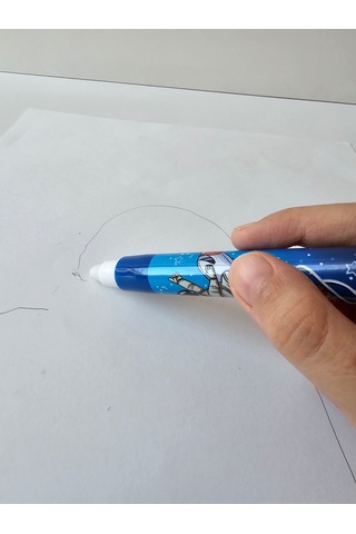 Uzay Ve Astronot Temalı Yumurtlayan Roket Silgi 1 Adet
