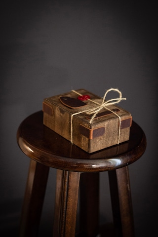 Hediyelik Ahşap Kutu İsimli Küçük