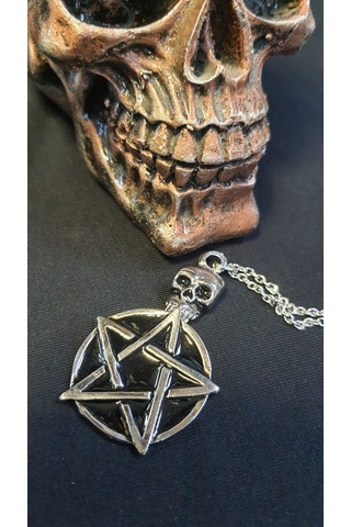 Dükkan Design Siyah Skull Pentagram Kolye Çok Renkli