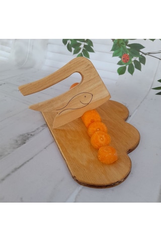 Güvenli Ve Dayanıklı Ahşap Çocuk Bıçağı Ve Bulut Desenli Kesme Tahtası / 2'li Set Ahşap