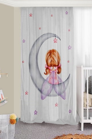 Sevimli Ayda Oturan Kız Çift Kanatlı Çocuk Odası Fon Perde