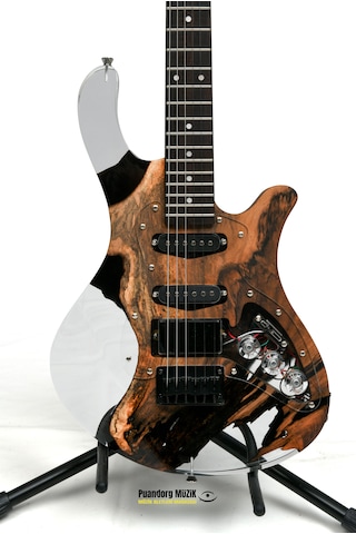 Elektro Gitar Model: Gece Custom Epoksi & Yıllanmış Ağaç Kişiye Özel Yıllanmış Ceviz + Şeffaf