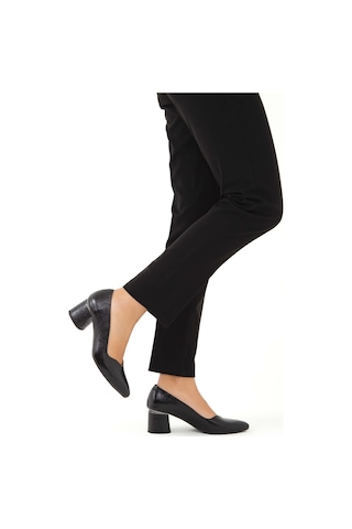 Tamer Tanca Kadın Hakiki Deri Siyah Topuklu & Stiletto Ayakkabı 923 450 Bn Ayk Sk22/23 Sıyah Siyah