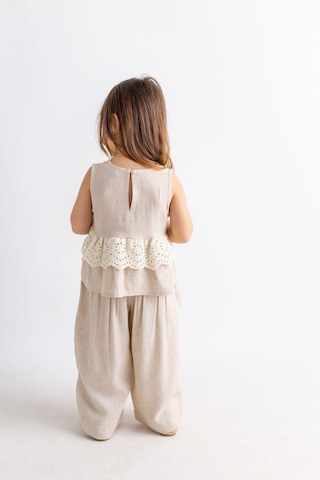Oliventhekid Beli Tamtur Dantelli Kolsuz Keten Kız Çocuk Bluz Bej Bej
