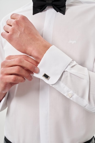 İmza Beyaz Uzun Kol Düz Bez Ayağı Ata Yaka Cepsiz Pamuklu Basic Slim Fit Gömlek 1004245060 Beyaz