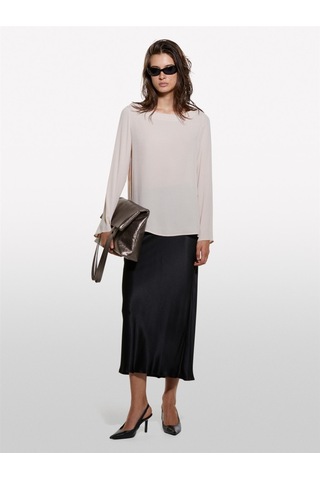 Sisley Kdn %100 Viskoz Rahat Kesim Yanları Yırtmaçlı Kayık Yaka Bluz Kadın Pudra Bluz - 324a5zmzlq07s