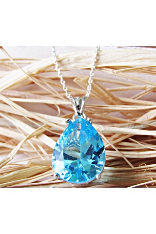 Gümüş Aqua Damla Taşlı Kadın Kolye