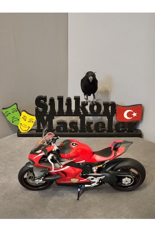 Ducati Superleggera V4 Motorsiklet