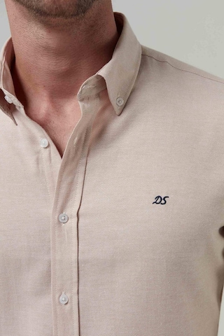 Ds Damat Slim Fit Bej Oxford Düğmeli Yaka Kolay Ütülenebilir Nakış Detaylı Pamuklu Gömlek 4HC02ORT03265 Bej