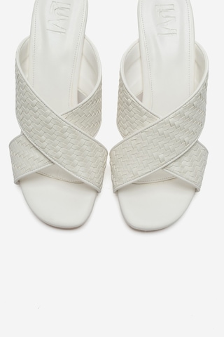 Luvi Shoes Lavean Beyaz Örgü Çapraz Bantlı Kadın Dolgu Topuklu Terlik