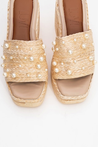 Luvishoes Luvi Shoes Rayne Bej Hasır İncili Kadın Platform Topuklu Terlik Bej