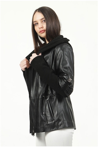 Dericlub Yb-2162 Gerçek Deri Kadın Kaban Siyah