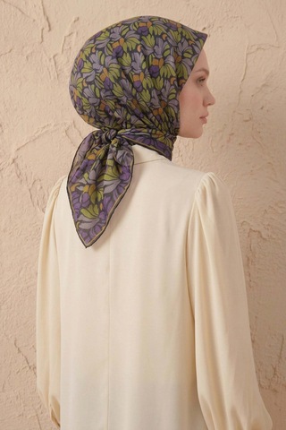 Silk Home Soft Eşarp Floral Line Koyu Antrasit 90x90 Çok Renkli
