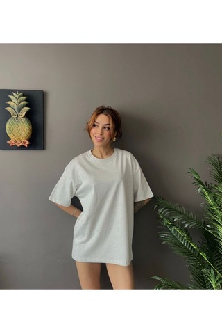 Kadın Oversize Basic Tişört Salaş Kesim Pamuklu Günlük T-shirt BEYAZ