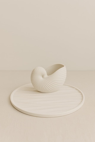 Yuvarlak Salyangoz Objeli El Yapımı Dekoratif Tepsi Beyaz