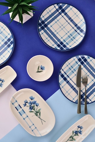 Tabak Evi Porselen Silvia Kahvaltı Ve İkram Takımı 6 Kişilik 14 Parça Tvl14kahprs1213 Çok Renkli