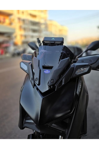 Motocam Yamaha Xmax Ön Cam 2023-2026 Model 36cm Siyah Renkli 4mm Sportif