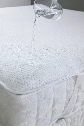 Elovias Sıvı Geçirmez 4 Köşe Lastikli Honeycomb Desenli Yatak Alez Seti 4 Köşe Lastikli Yatak Alezi Ve 2'li Yastık Alez Koruyucusu Beyaz Tek Kişilik - Çift Kişilik