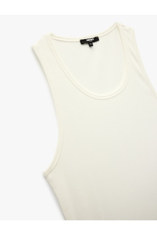 Koton Kolsuz Pamuklu Bisiklet Yaka Slim Fit Atlet Beyaz 6sam30001mk Beyaz