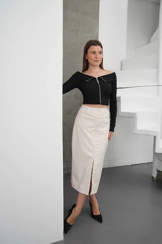 Yırtmaçlı Uzun Deri Etek Krem Krem