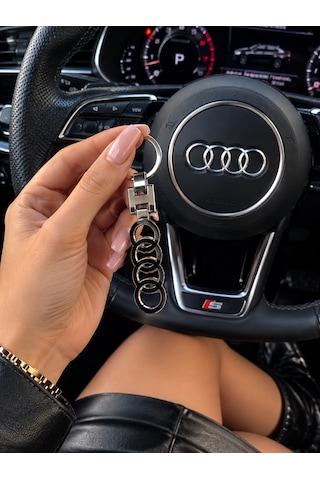 Audi İle Uyumlu Siyah Metal Anahtarlık Aksesuar A1 A3 A4 A5 A6 A7 Q1 Q3 Q5 Sline Quatro