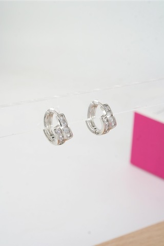 Byzeynaaksesuar Kadın Özel Tasarım Zirkon Taşlı 2'li Minimal Küpe 0011 Çok Renkli