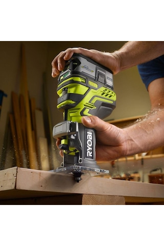 Ryobi R18Tr0 18Volt Akü Hariç Avuç Içi Frezesi