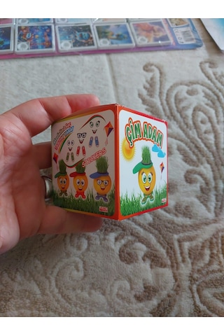 Şapkalı - Stickerlı Çim Adam Emoji