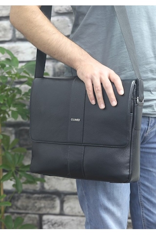 Guard Siyah Hakiki Deri Spor Model Omuz Askılı Evrak Ve Laptop Çantası // Grd260725wt1546 Diğer