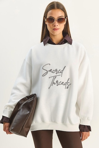 Shade Kadın Gömlek Yaka Nakışlı Üç İplik Şardonlu Oversize Sweatshirt 10020 60283675 - Ekru-kahverengi Çok Renkli