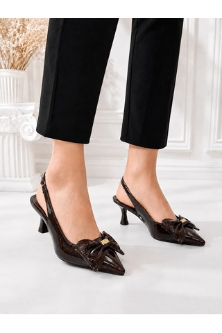 Dabab Shoes Kamıla Kadın Acı Kahve Fiyonk Detaylı Rugan Sivri Burun Slingback 7 Cm İnce Topuklu Ayakkabı Kahverengi