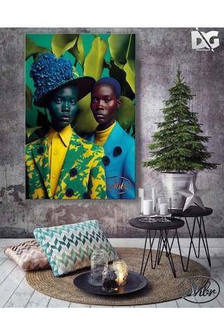 Tekli Dikey Kanvas Tablo İki Afrikalı Model Çok Renkli Dekoratif Kanvas Duvar Tablosu