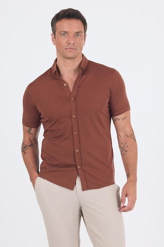 İmza Kiremit İtalyan Düğmeli Yaka Kısa Kol Cepsiz Slim Fit Gömlek 1004250255 Kiremit