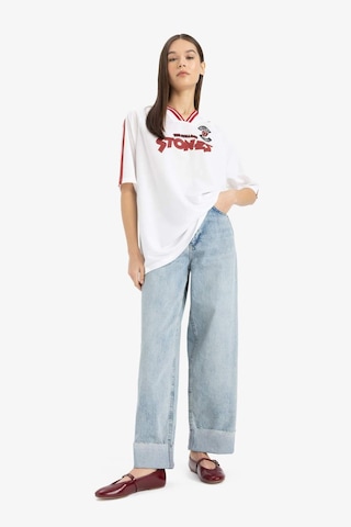 DeFacto Rolling Stones Oversize Geniş Kalıp V Yaka Sırt Baskılı Kısa Kollu Tişört E6139AX25SMWT34