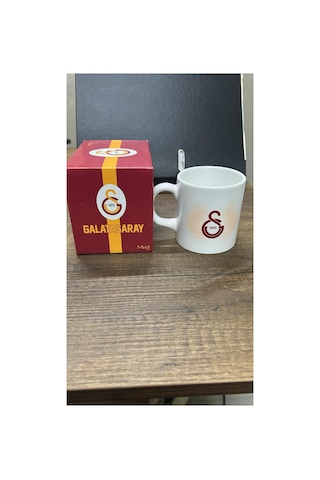 Lisanslı Taraftar Seramik Kupa Sarı Kırmızı Çok Renkli