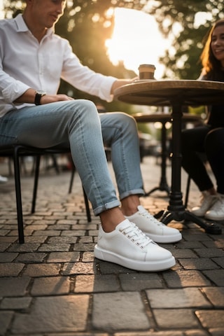Enoch Hakiki Deri Lazer Kesim Detaylı Günlük Erkek Sneaker Comfort Taban Beyaz